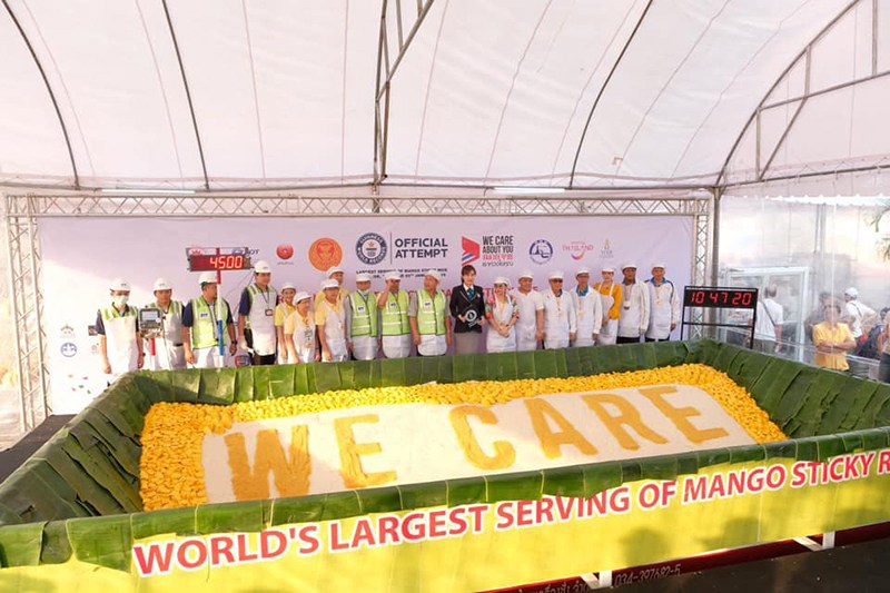 泰國芒果糯米飯創下最大金氏世界紀錄